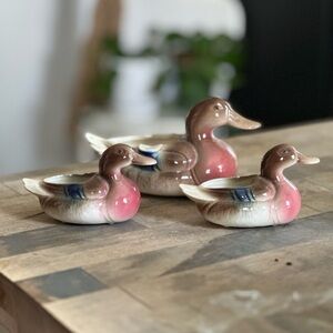 Vintage Mallard Ducks set of 3- small cop on large one